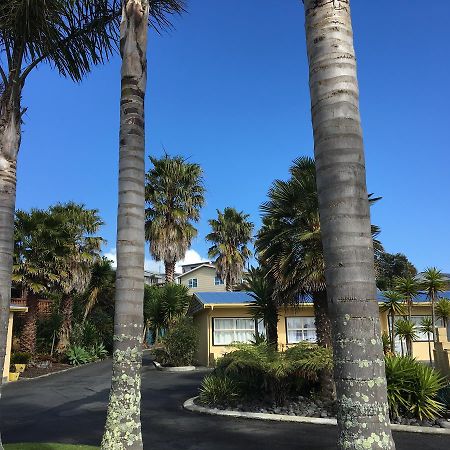 Raglan Palm Beach Motel Εξωτερικό φωτογραφία