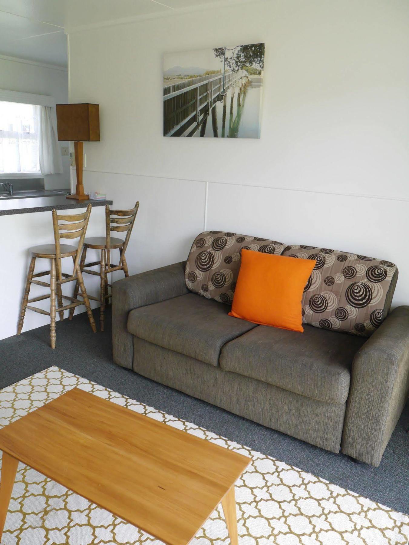 Raglan Palm Beach Motel Εξωτερικό φωτογραφία